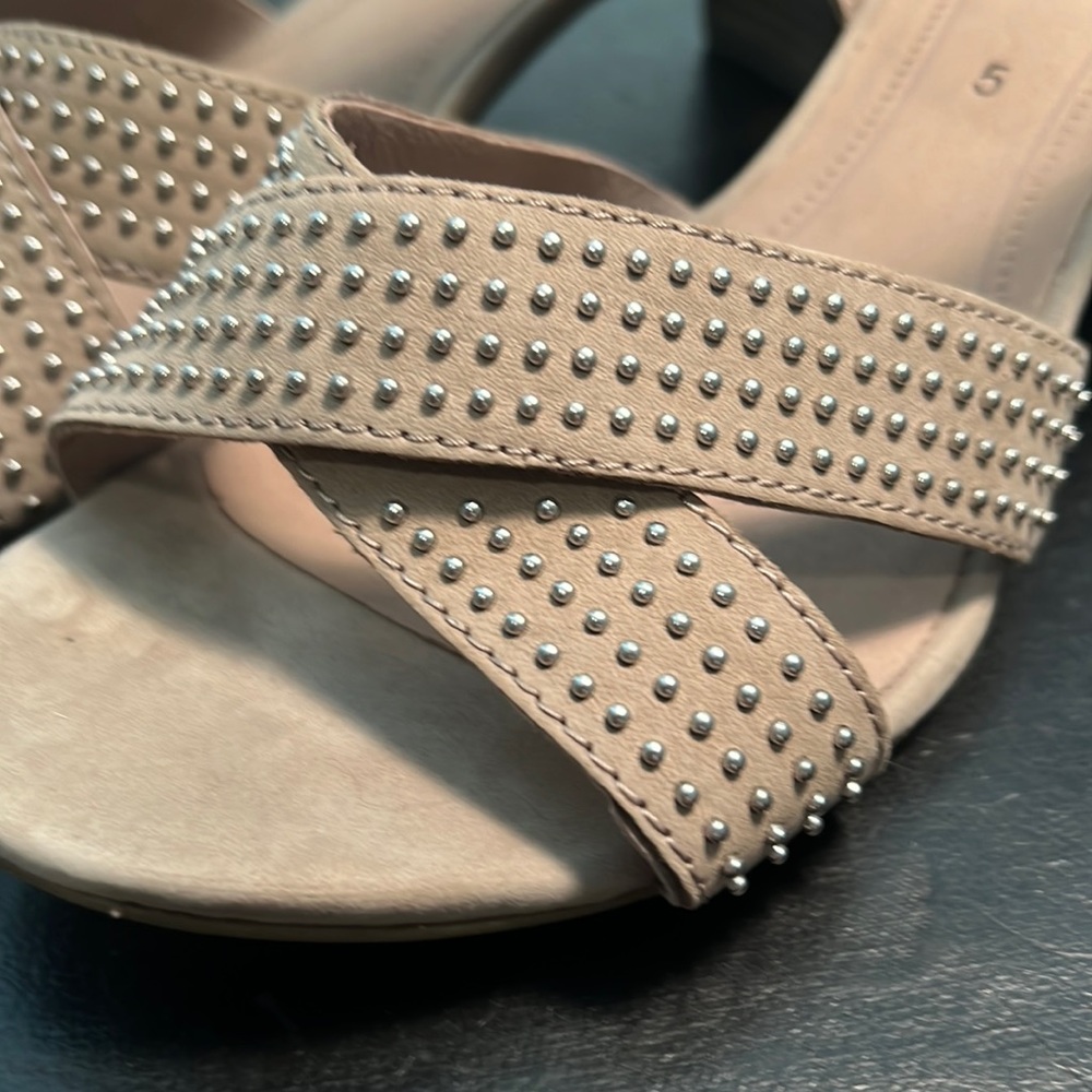 Gabor summer block heel gray suede sandals size 7.5 (size 5 Portugal)